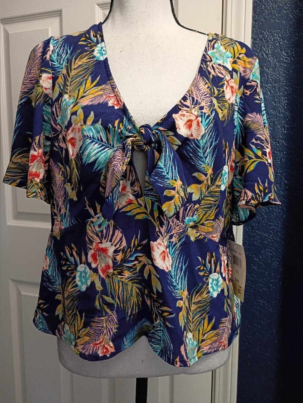 Rewind Navy Tropical Floral Tie-Front V-Neck Blouse